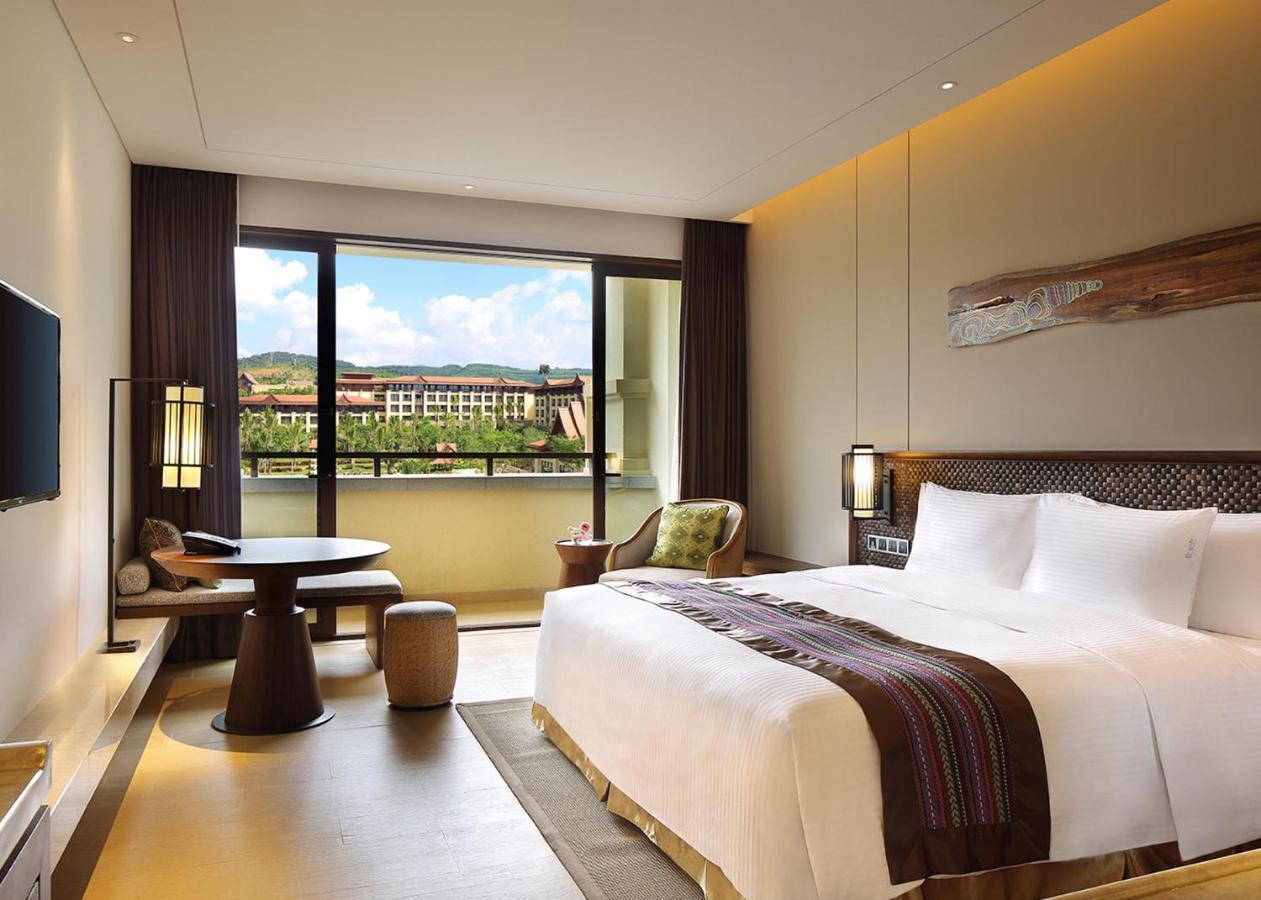 คราวน์ พลาซา รีสอร์ต สิบสองปันนา ปาร์ควิว Hotel ภายนอก รูปภาพ