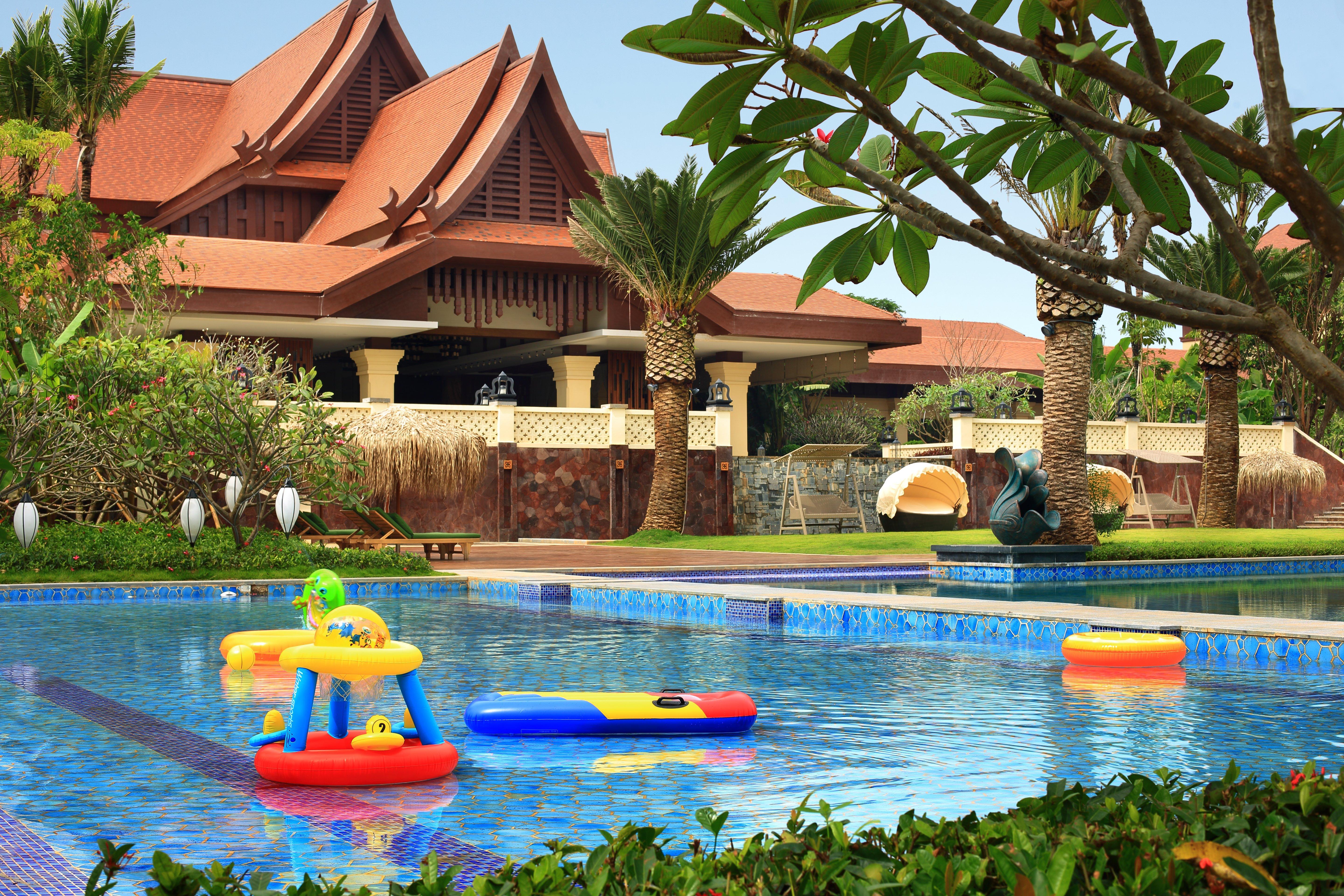 คราวน์ พลาซา รีสอร์ต สิบสองปันนา ปาร์ควิว Hotel ภายนอก รูปภาพ